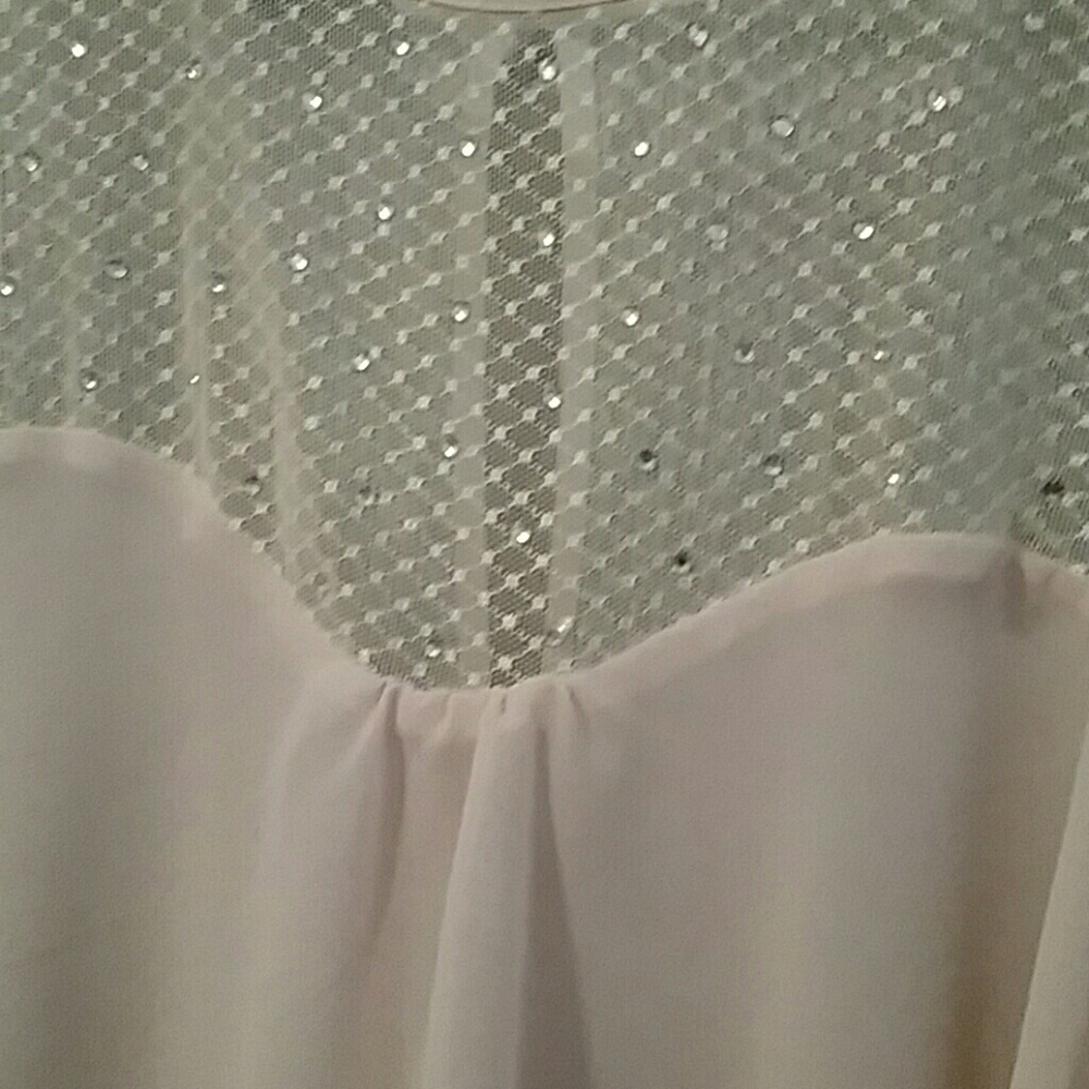 Bebe Top - Picture 2 of 5